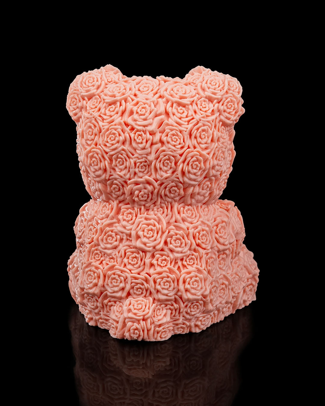 Rosenbär  – Dekorative Geschenkidee mit Rosenstruktur